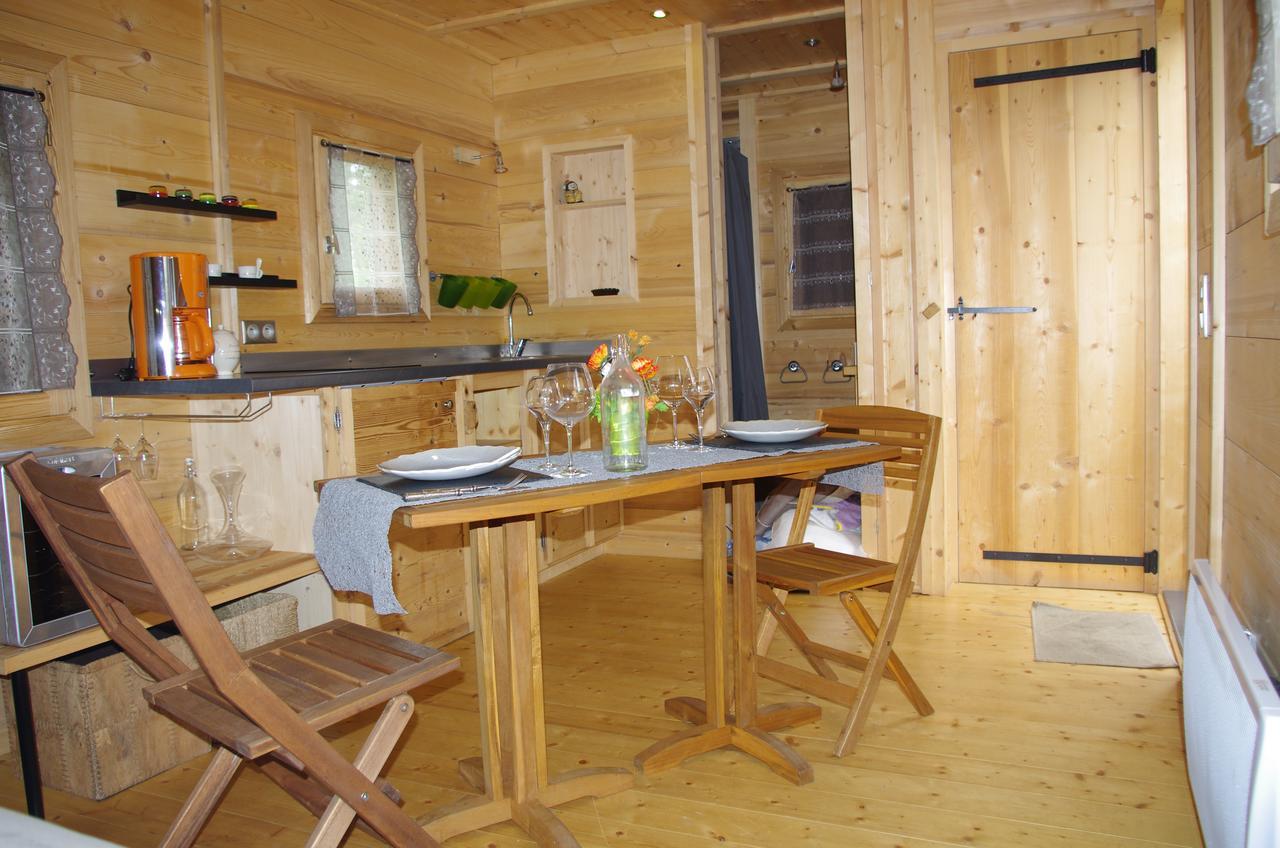 Camping Les Portes Du Beaujolais Anse Zewnętrze zdjęcie