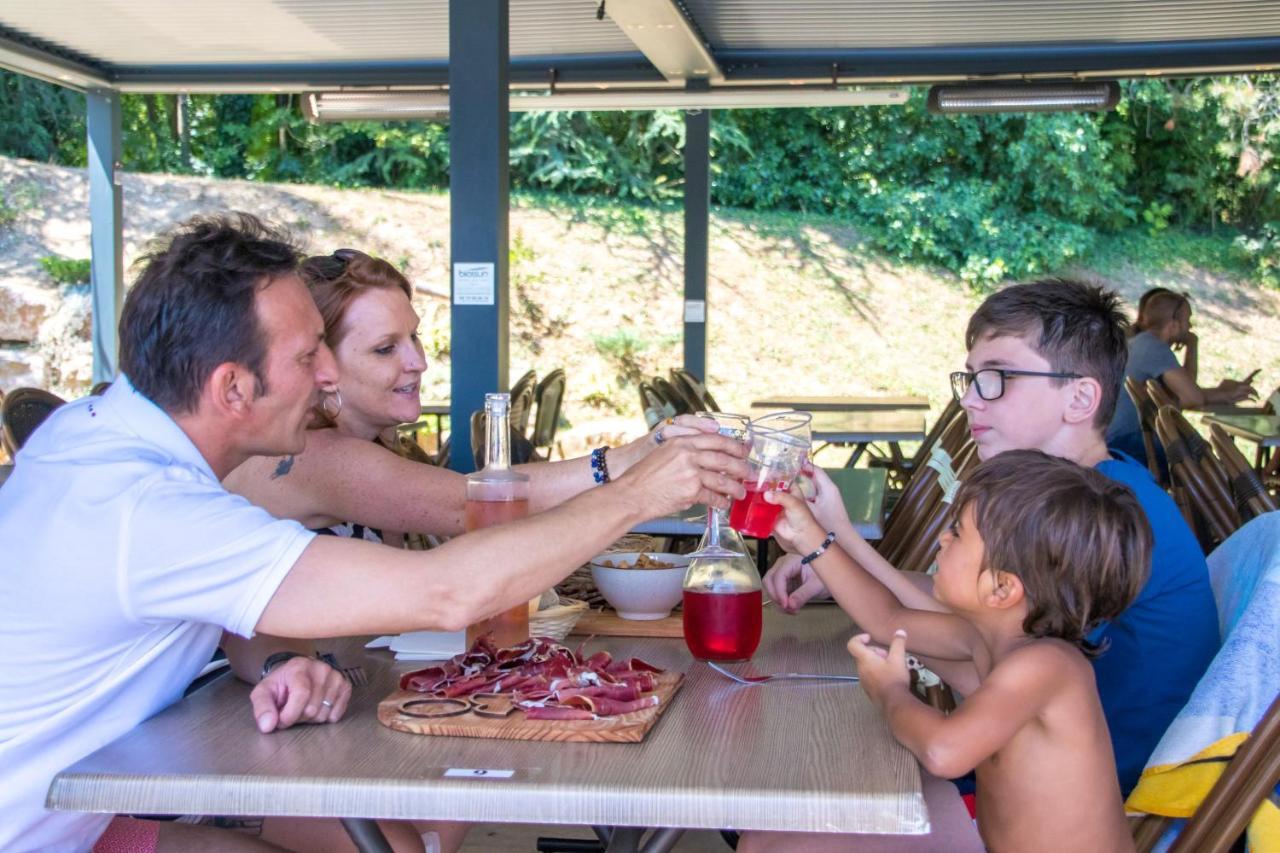 Camping Les Portes Du Beaujolais Anse Zewnętrze zdjęcie