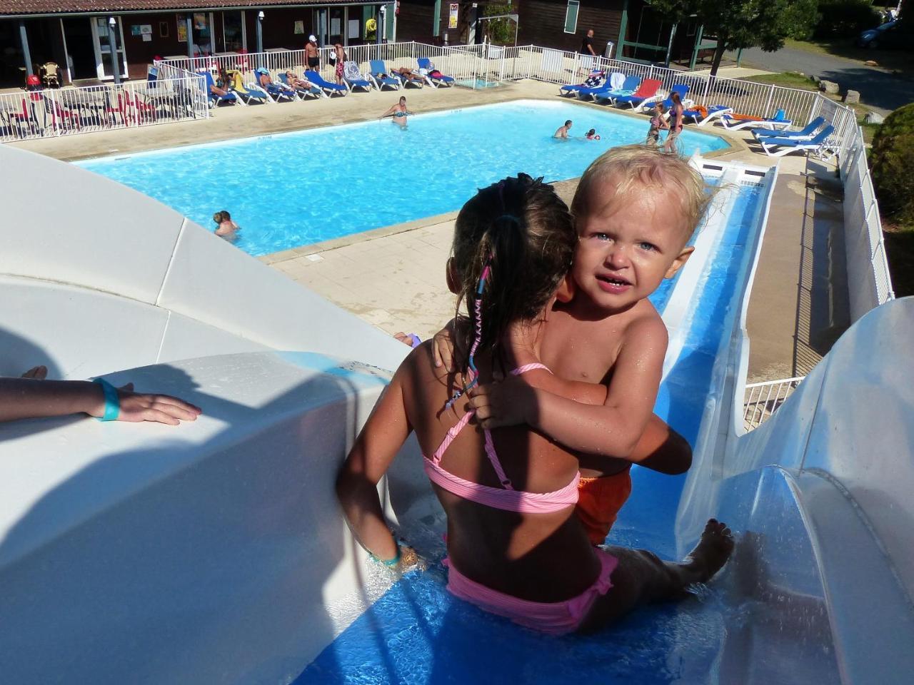 Camping Les Portes Du Beaujolais Anse Zewnętrze zdjęcie
